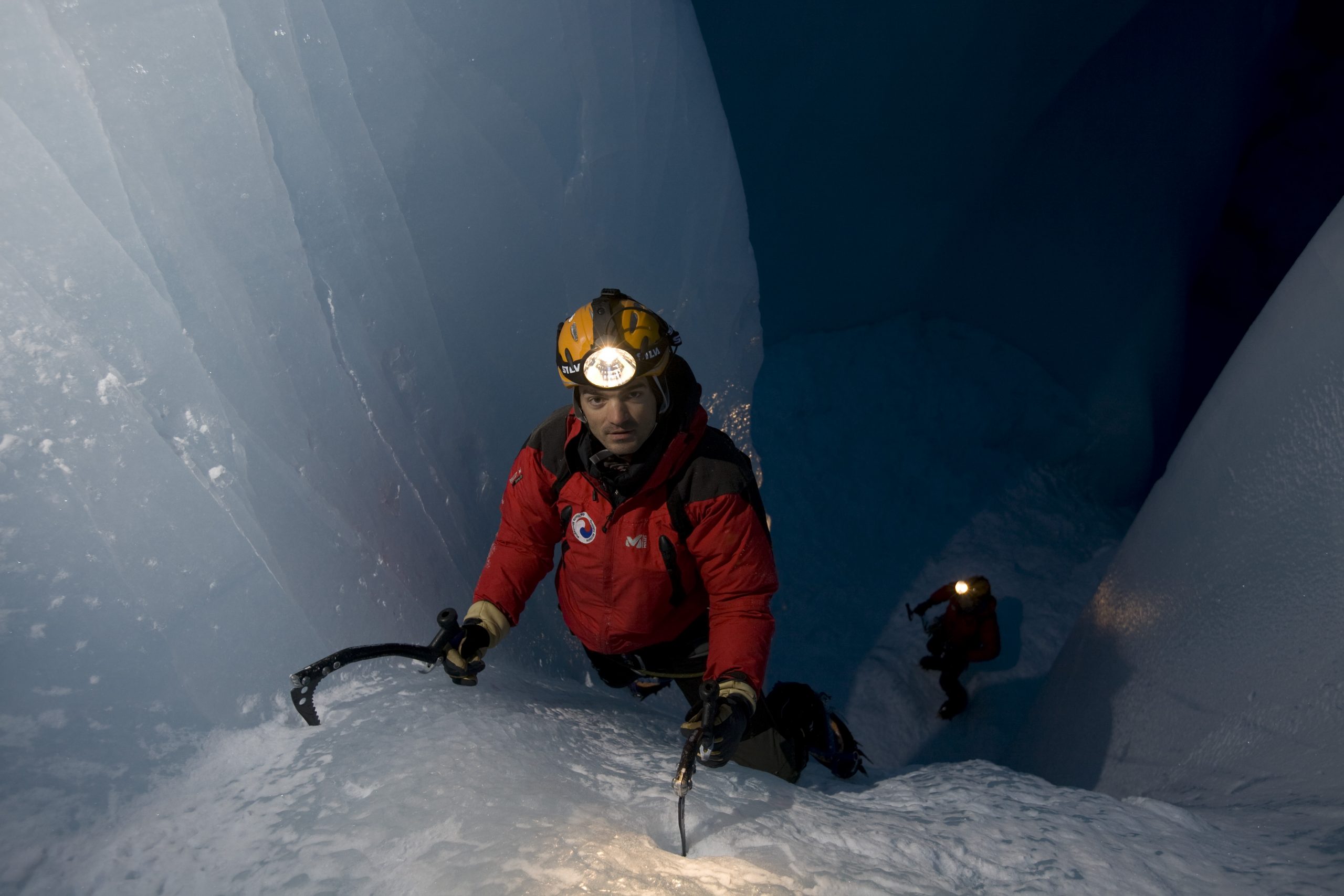 Europe : Escalade glaciaire dans les moulins du Groeland