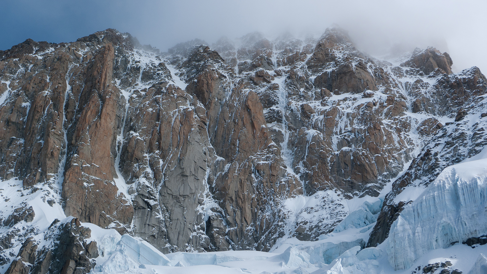 Hyper couloir du Brouillard