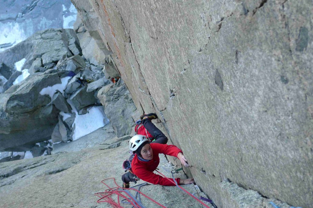 Marion dans le dièdre de 90m